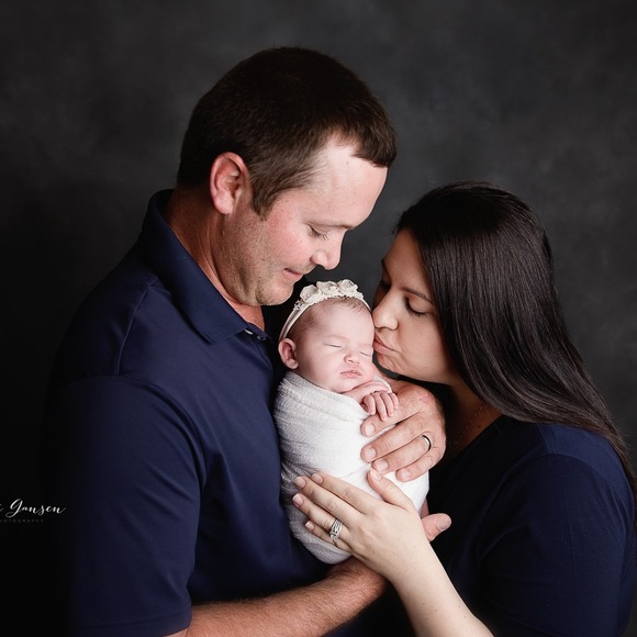 Meet your Posher, Ashley - Picture 1 of 1